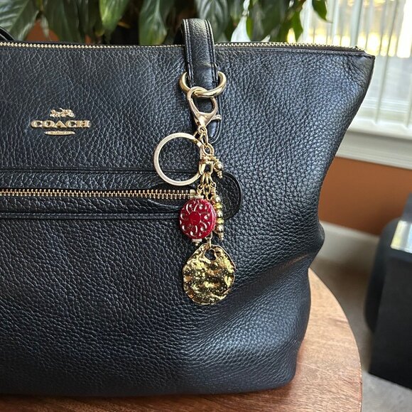 GOLD HAMMERED NUGGET Dark Cherry Bag Charm - Picture 2 of 7